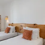 Quinta Dos Raposos- Portugal *