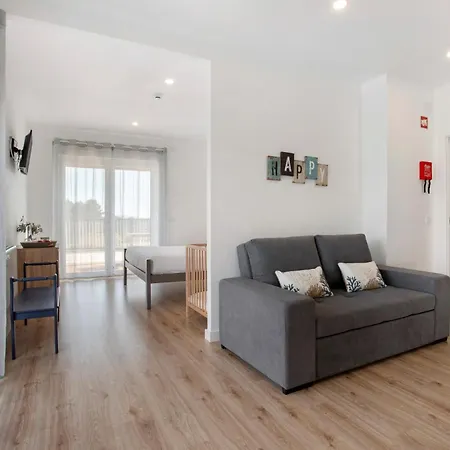 Landhaus Quinta Dos Raposos- Portugal *